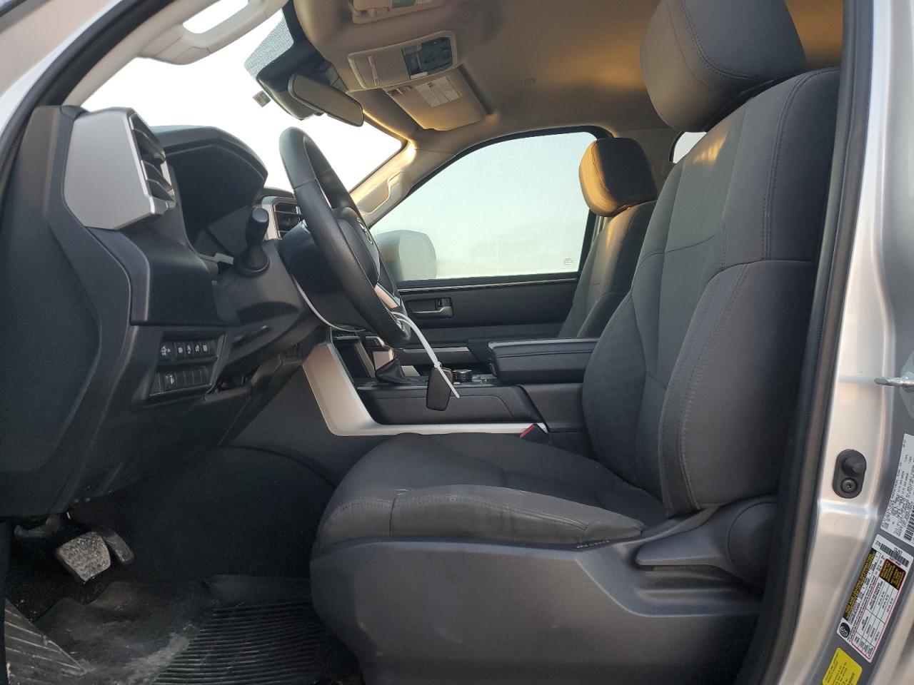 2023 Toyota Tundra - Image 7