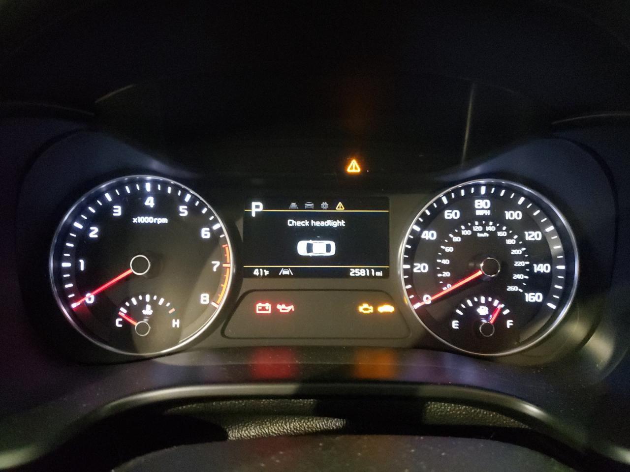 2022 Kia Forte - Image 9