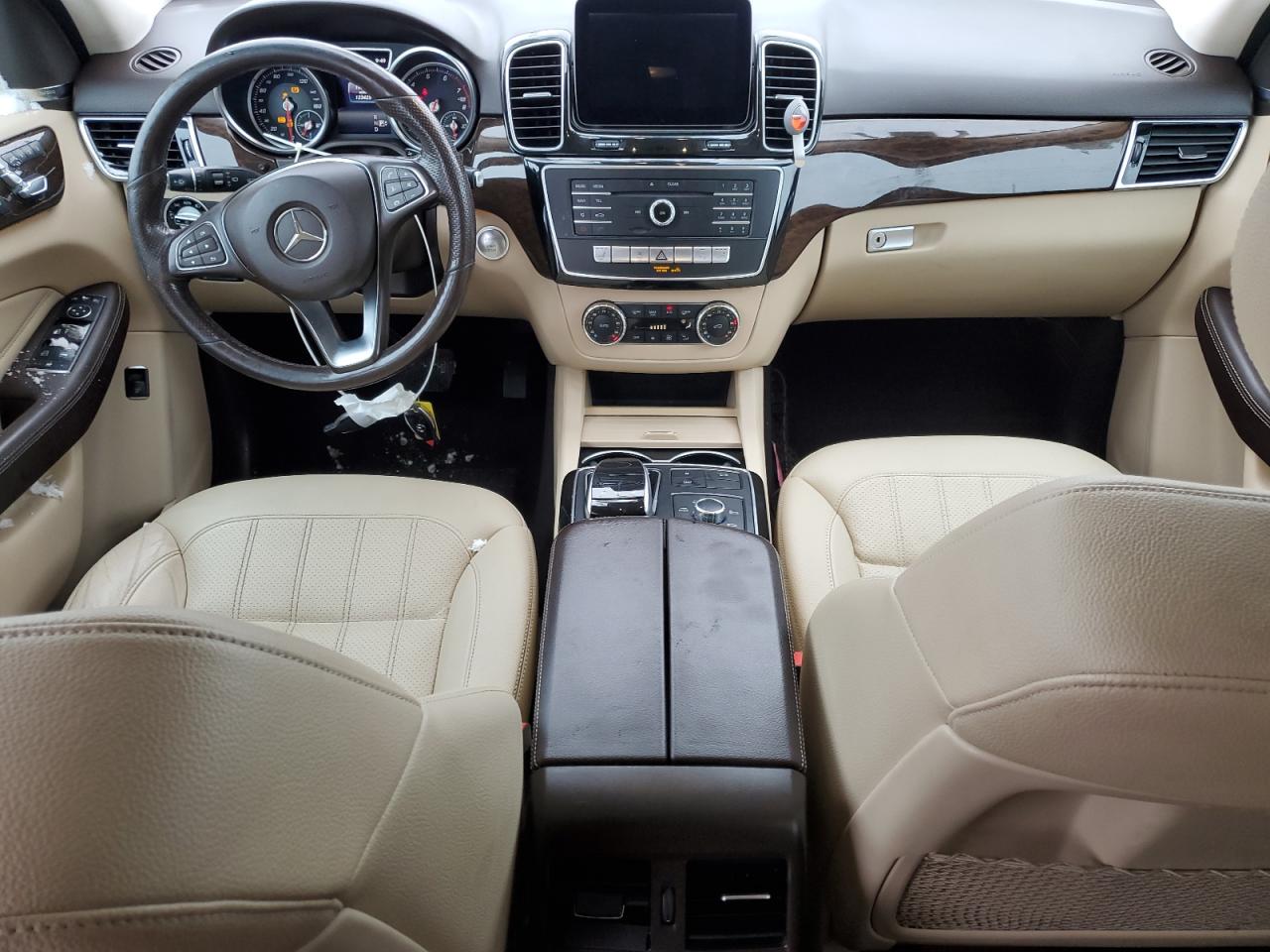 2016 Mercedes-Benz GLE - Image 8