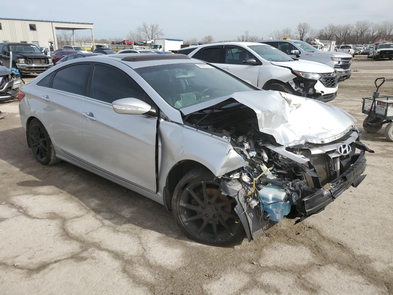 2013 Hyundai Sonata - Image 4
