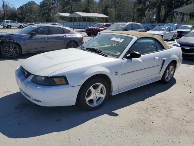 2004 Ford Mustang 