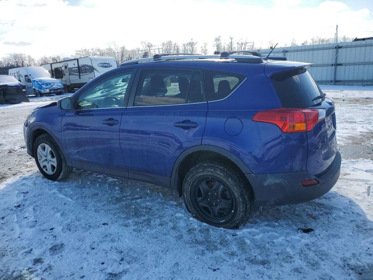 2015 Toyota RAV 4 - Image 2