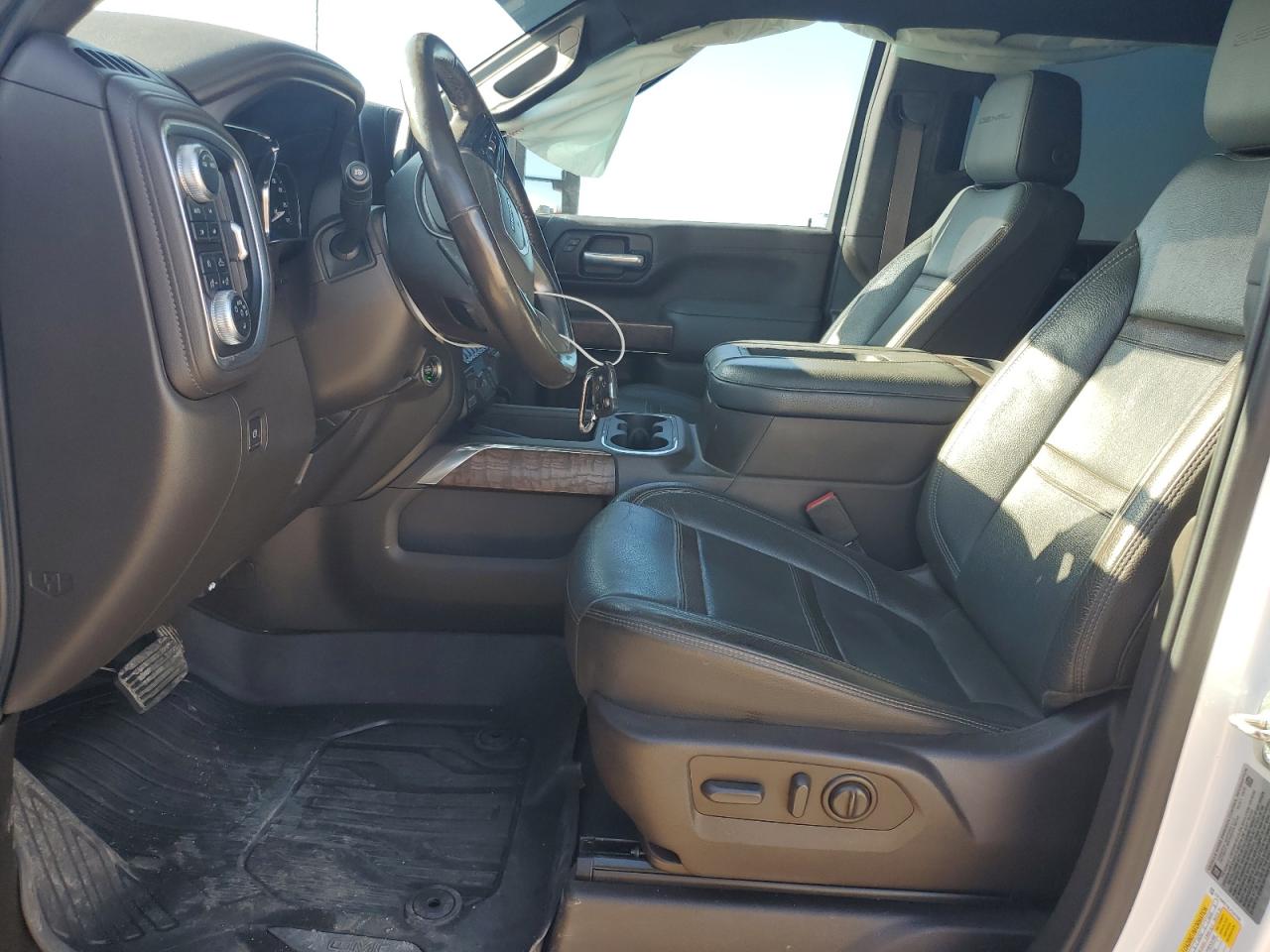 2020 GMC Sierra - Image 7