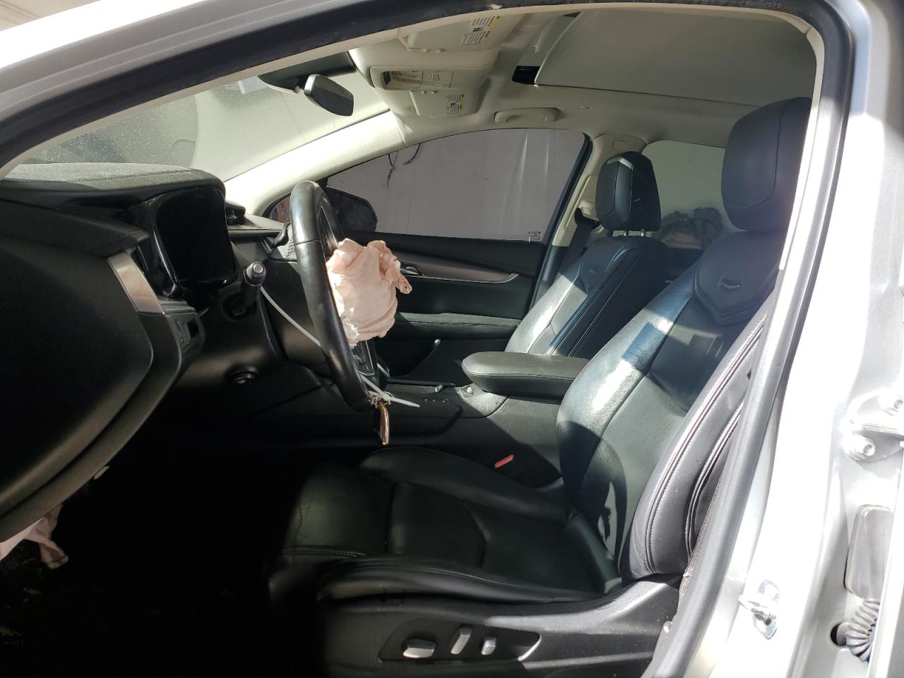 2017 Cadillac XT5 - Image 7