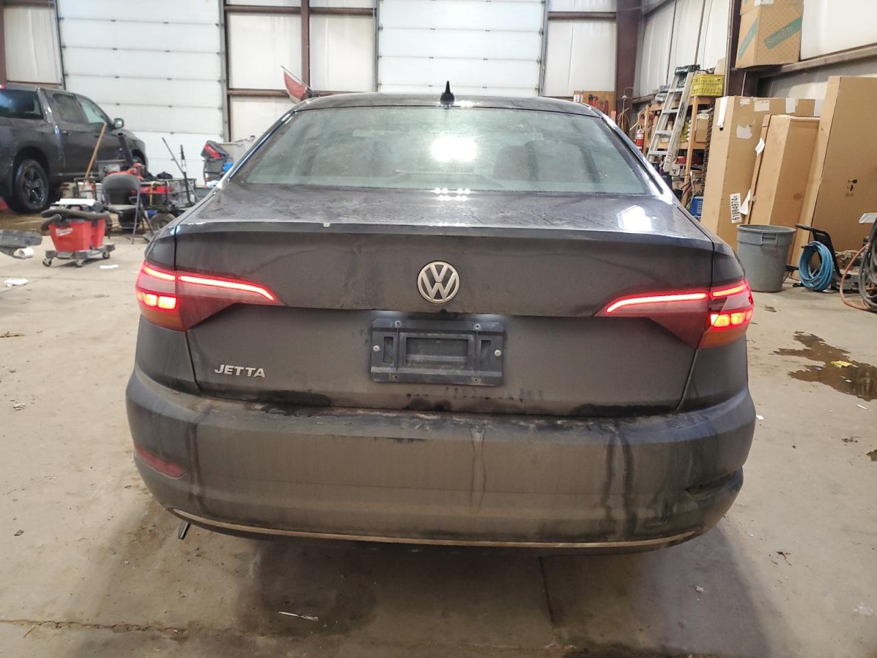2019 Volkswagen Jetta - Image 6
