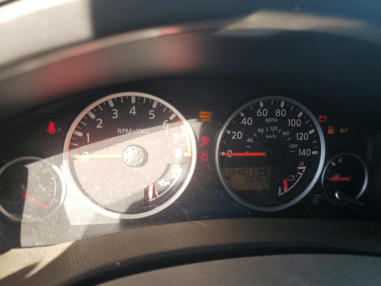 2005 Nissan Pathfinder - Image 9