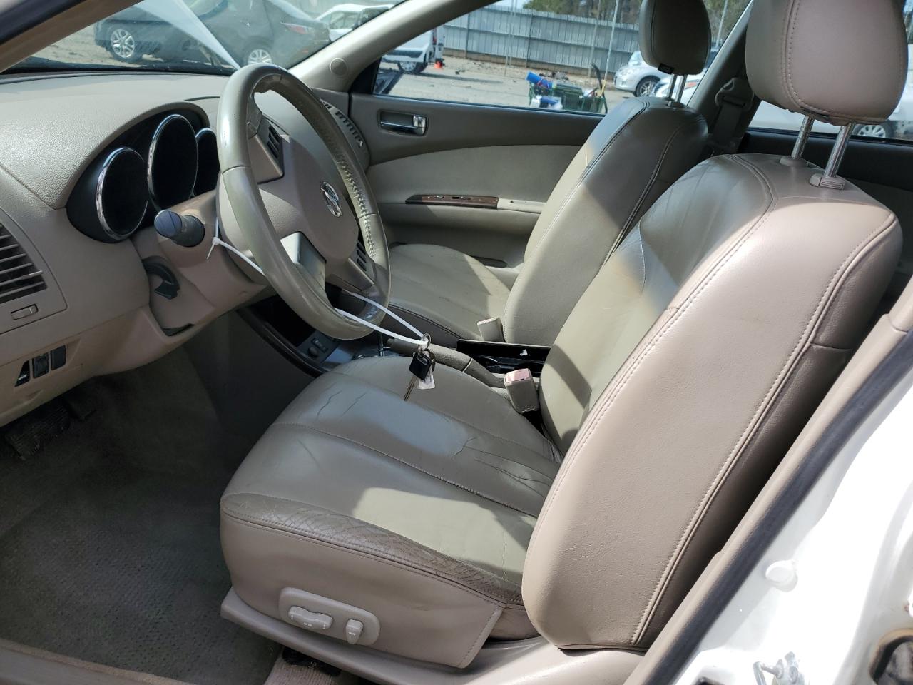 2005 Nissan Altima - Image 7
