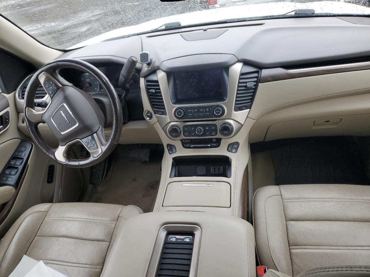 2018 GMC Yukon - Image 8