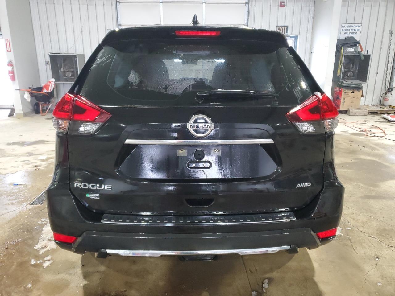 2018 Nissan Rogue - Image 6
