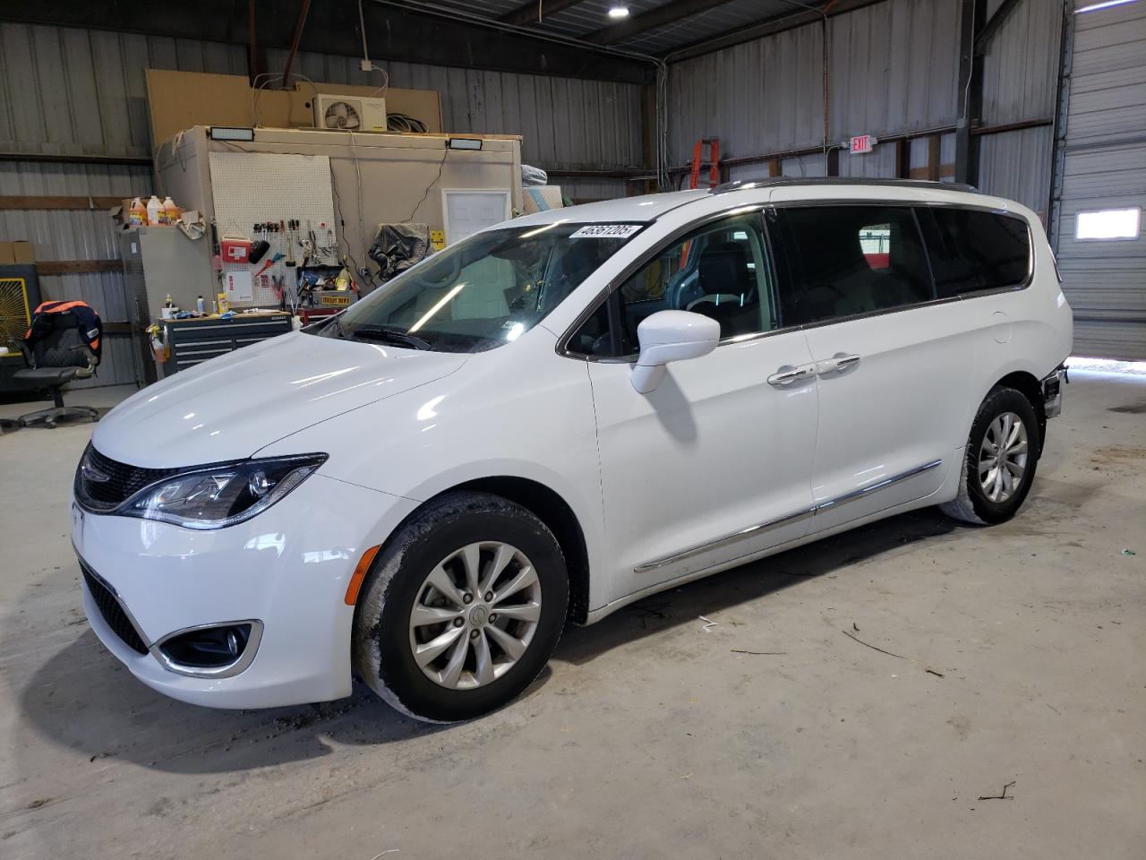 2018 Chrysler Pacifica Touring L იყიდება Rogersville-ში, MO - Rear End