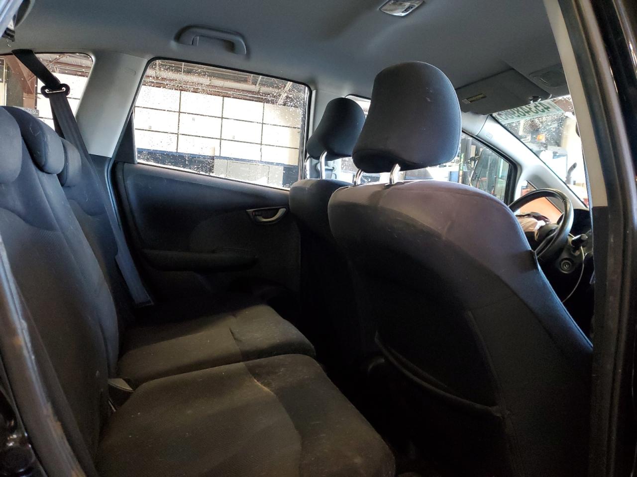 2009 Honda Fit - Image 11