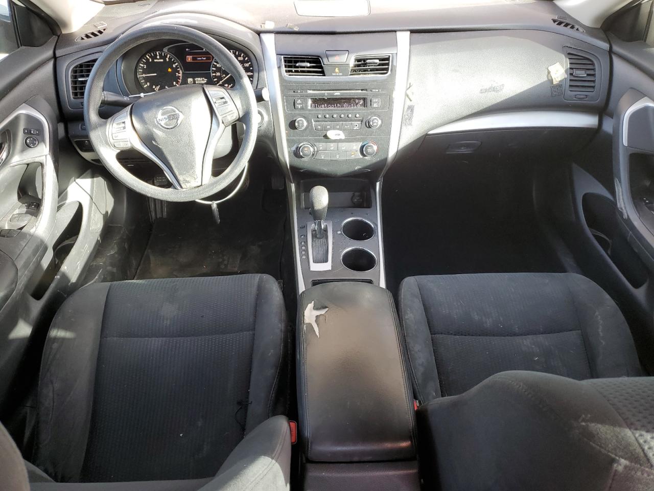 2015 Nissan Altima - Image 8