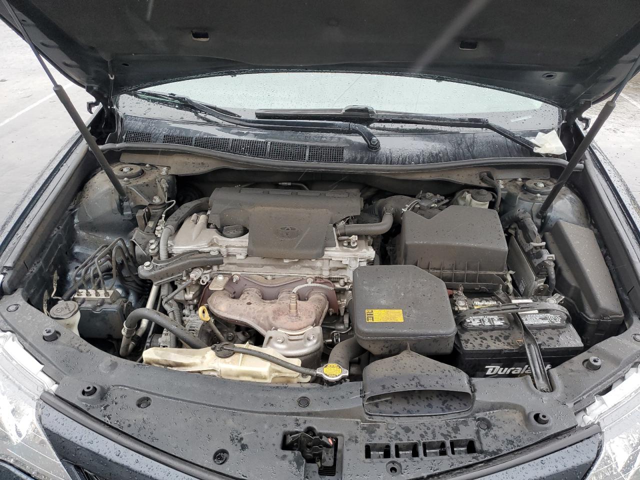 2013 Toyota Camry - Image 11