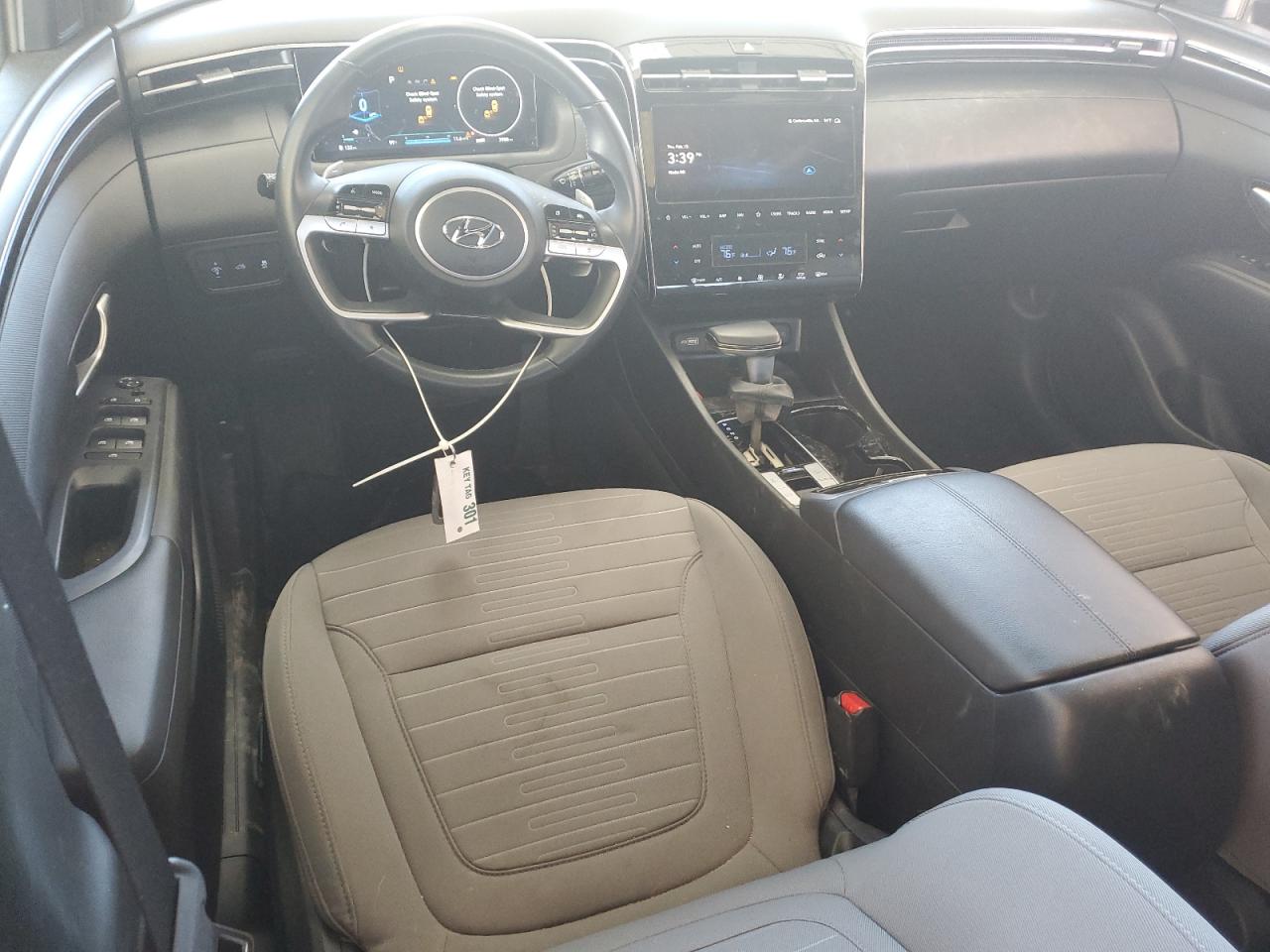 2023 Hyundai Santa Cruz - Image 8