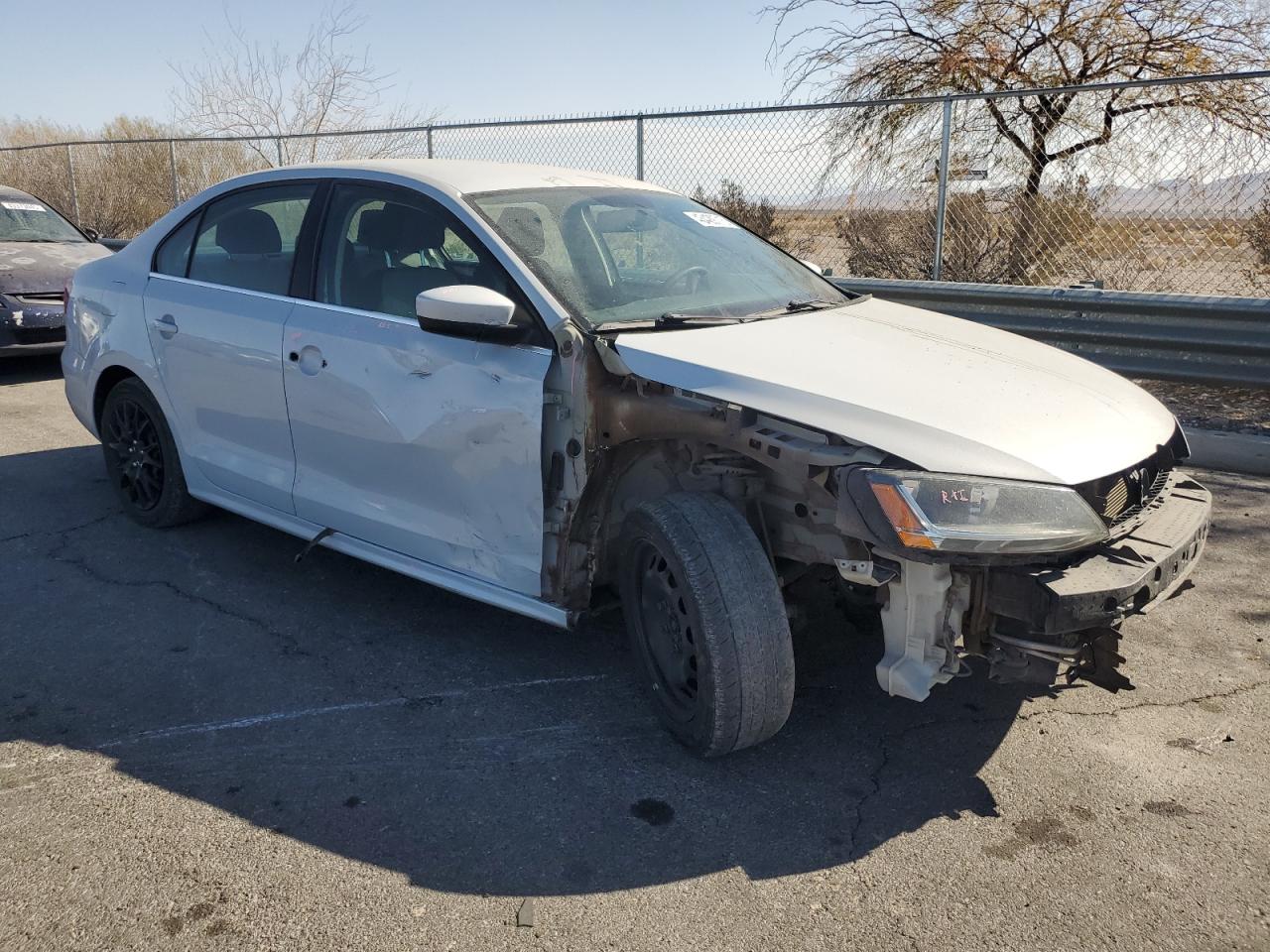 2017 Volkswagen Jetta - Image 4