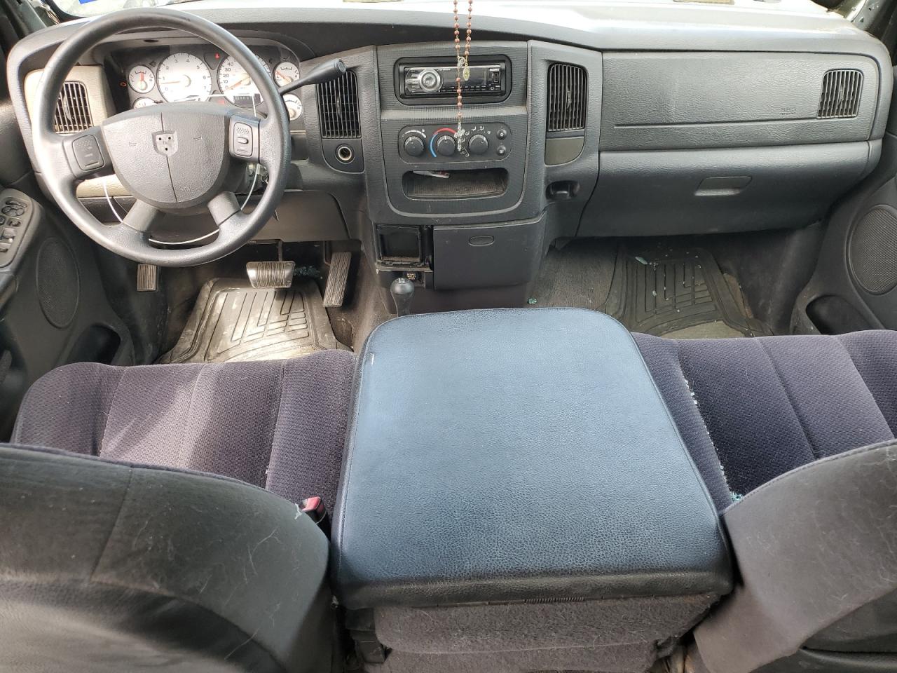 2004 Dodge RAM - Image 8