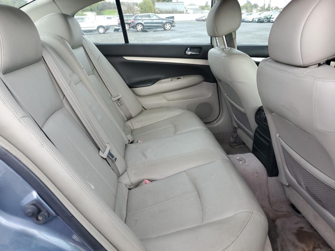 2008 Infiniti G - Image 10