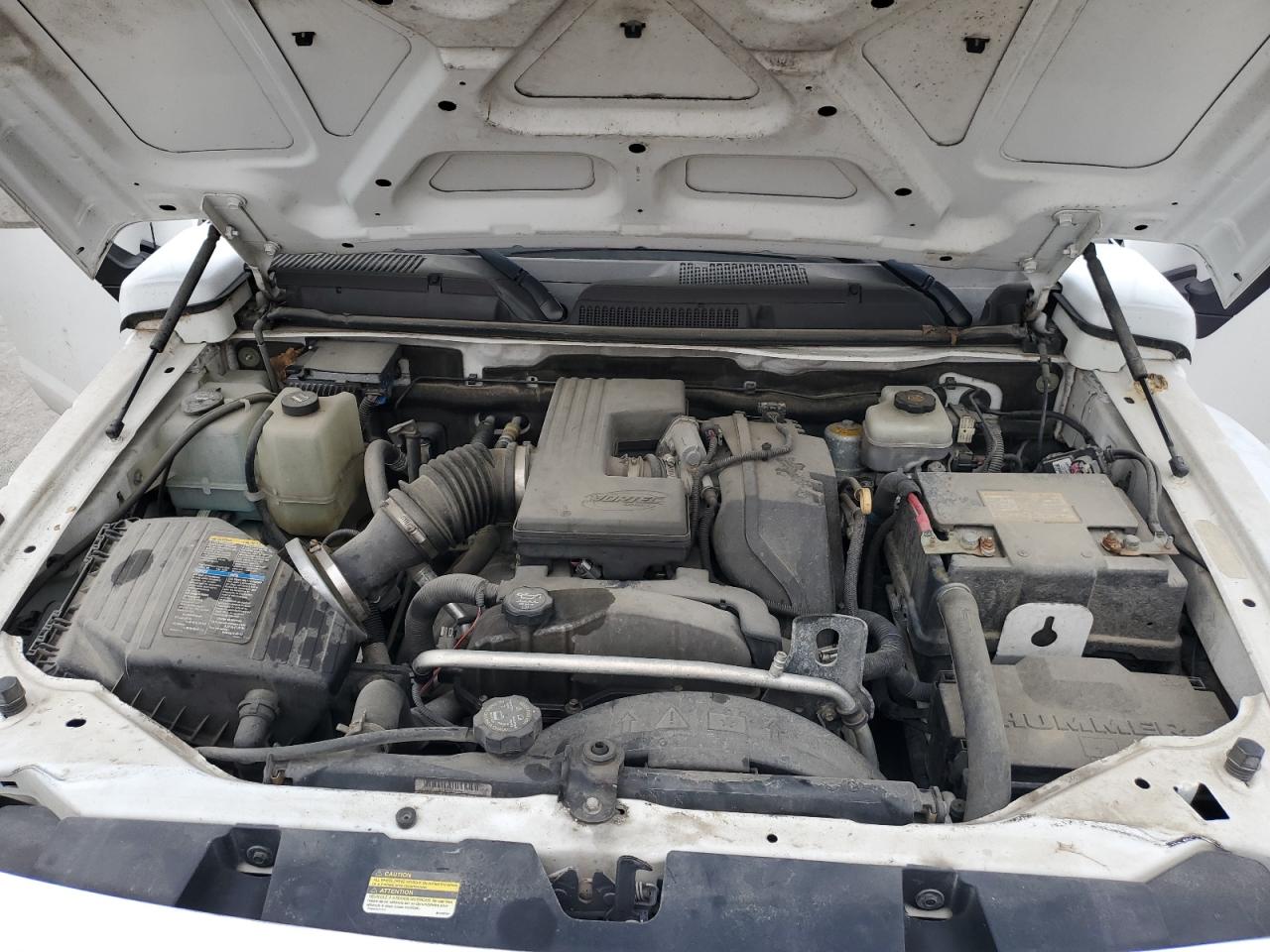 2009 Hummer H3 - Image 12