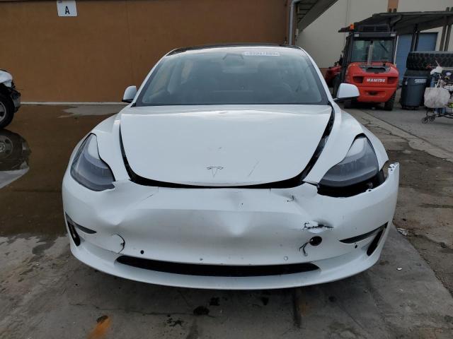  TESLA MODEL 3 2022 Білий