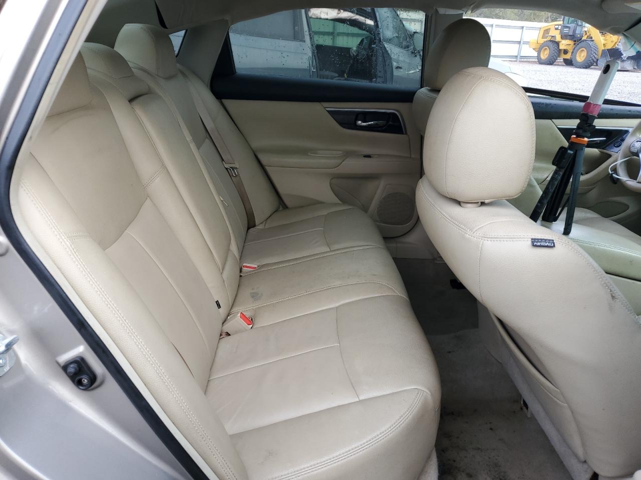 2013 Nissan Altima - Image 10