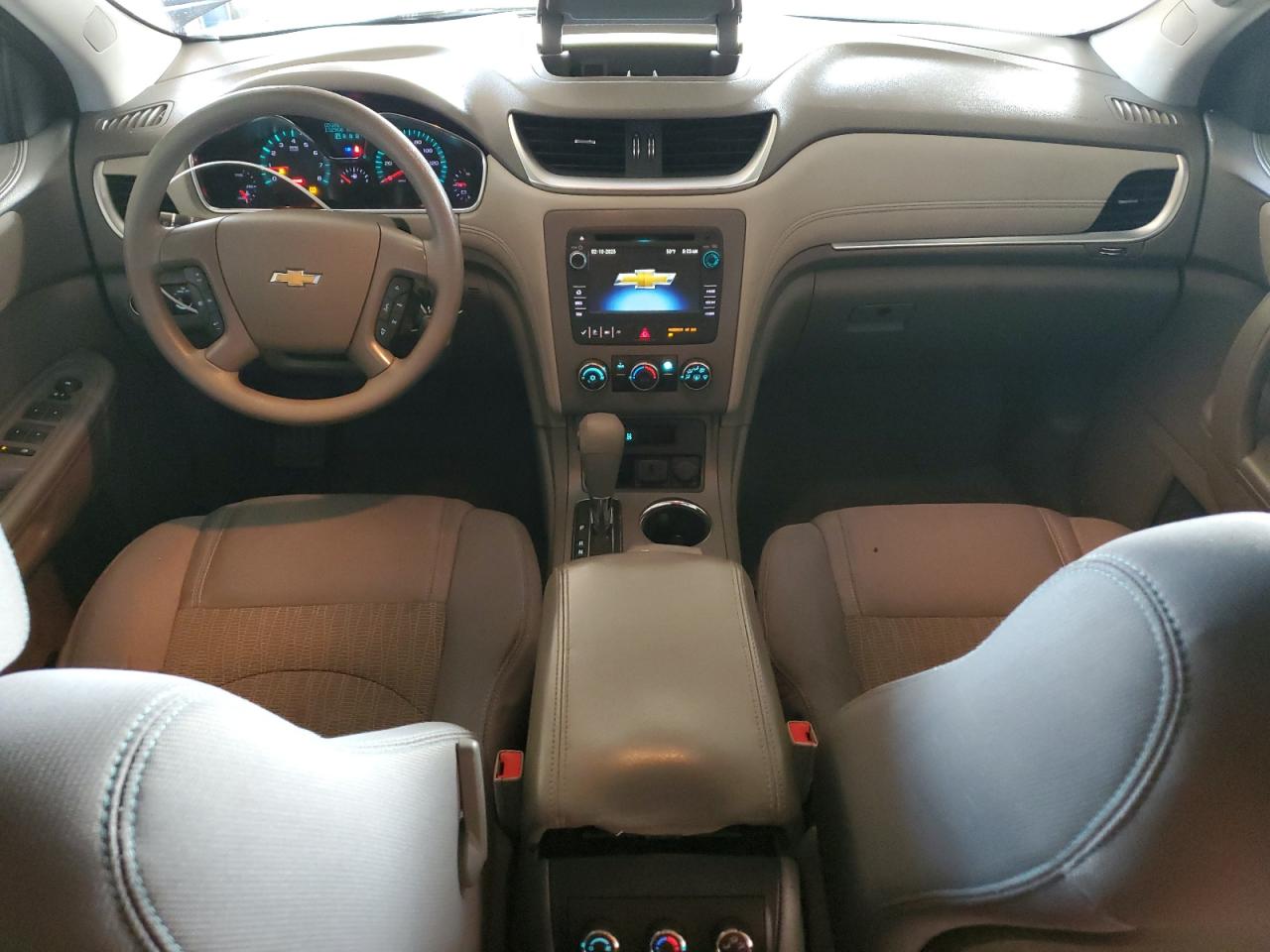 2015 Chevrolet Traverse - Image 8