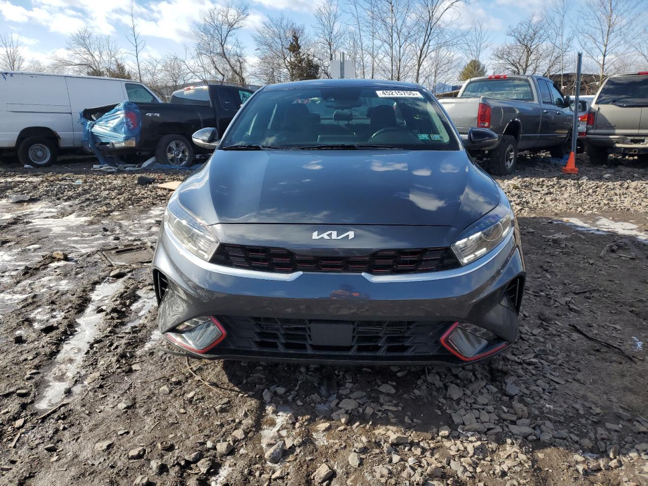 2023 Kia Forte - Image 5