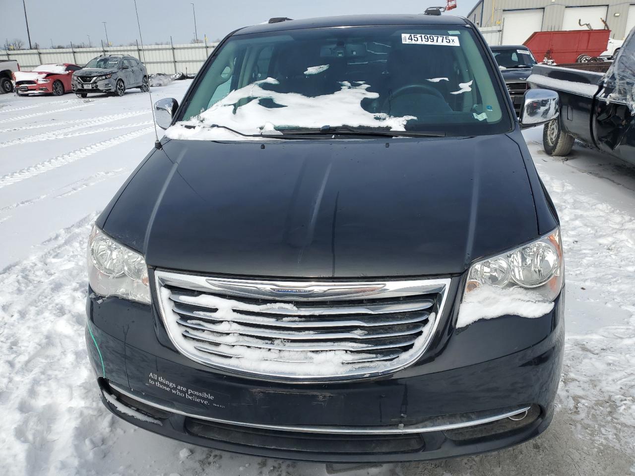 2016 Chrysler Town & Country - Image 5