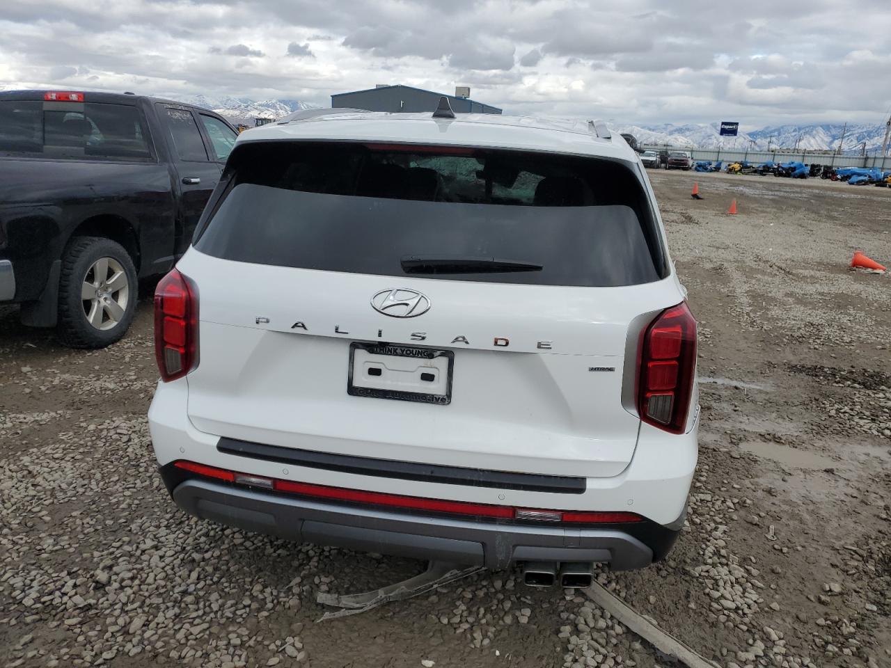 2023 Hyundai Palisade - Image 6