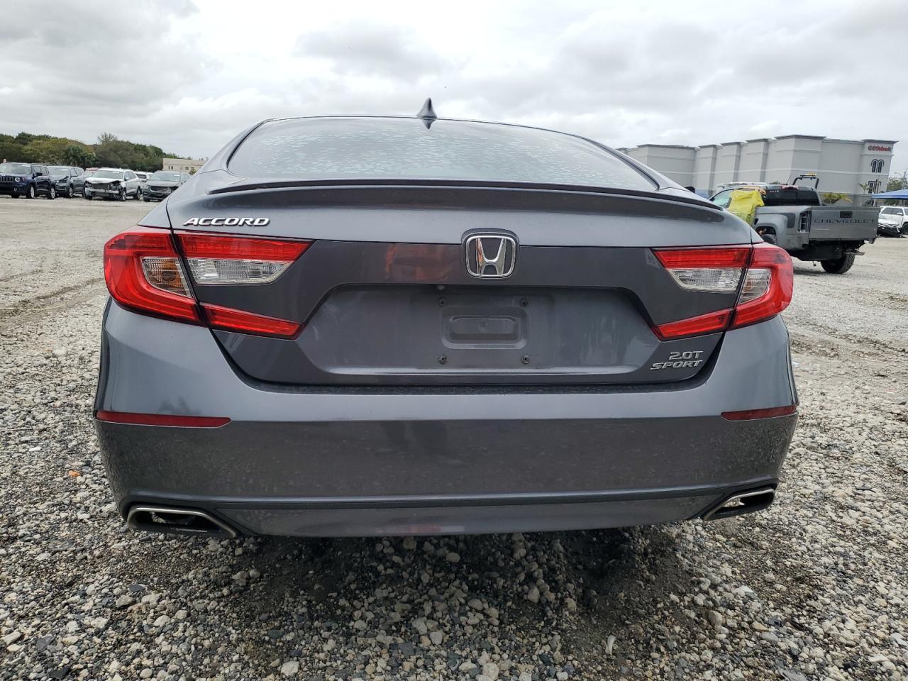2020 Honda Accord - Image 6