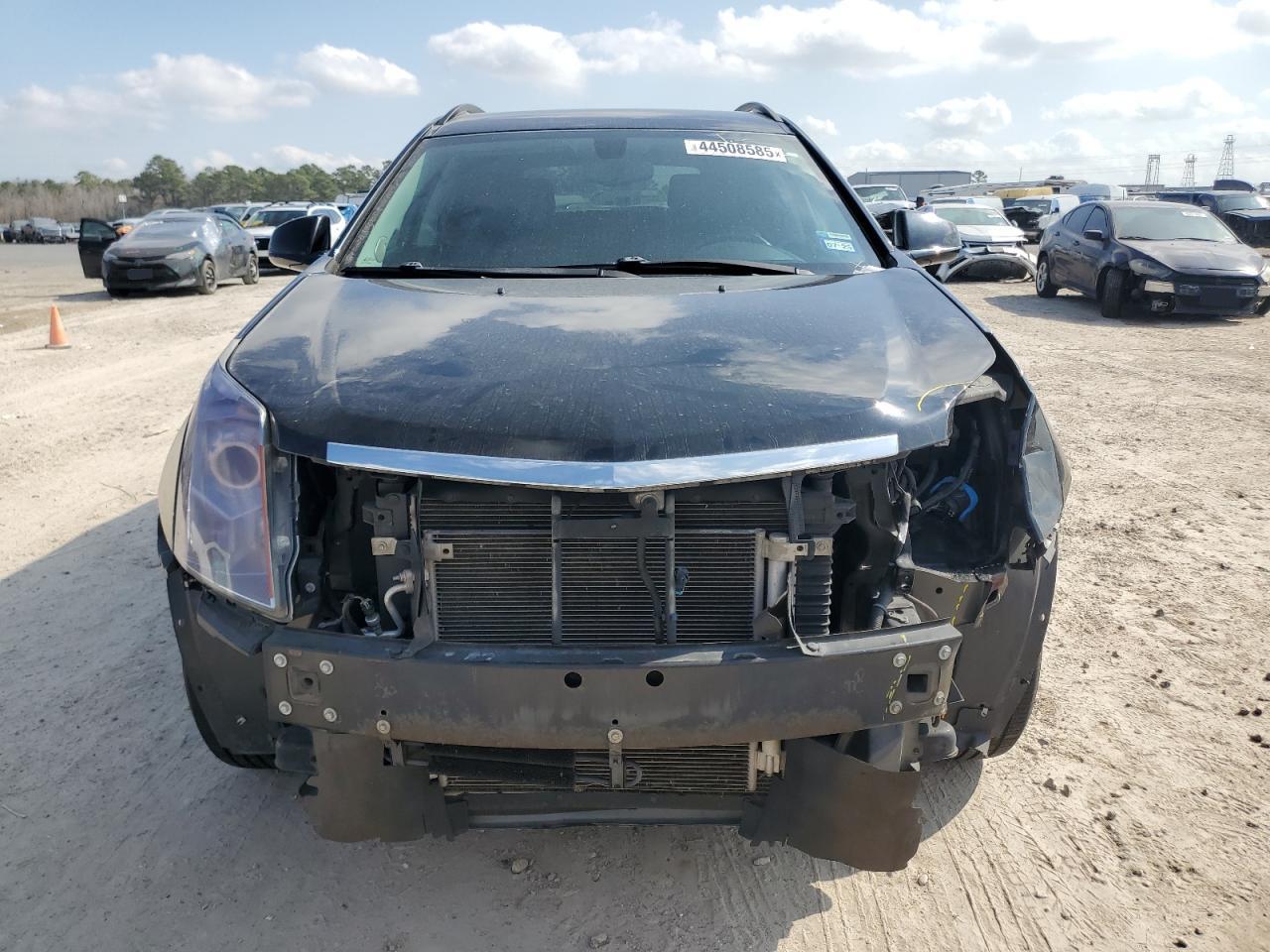 2016 Cadillac SRX - Image 5