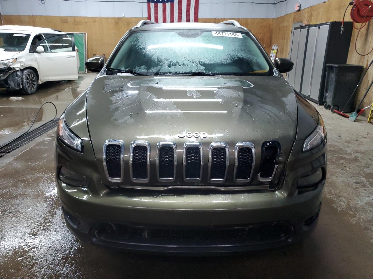 2016 Jeep Grand Cherokee - Image 5
