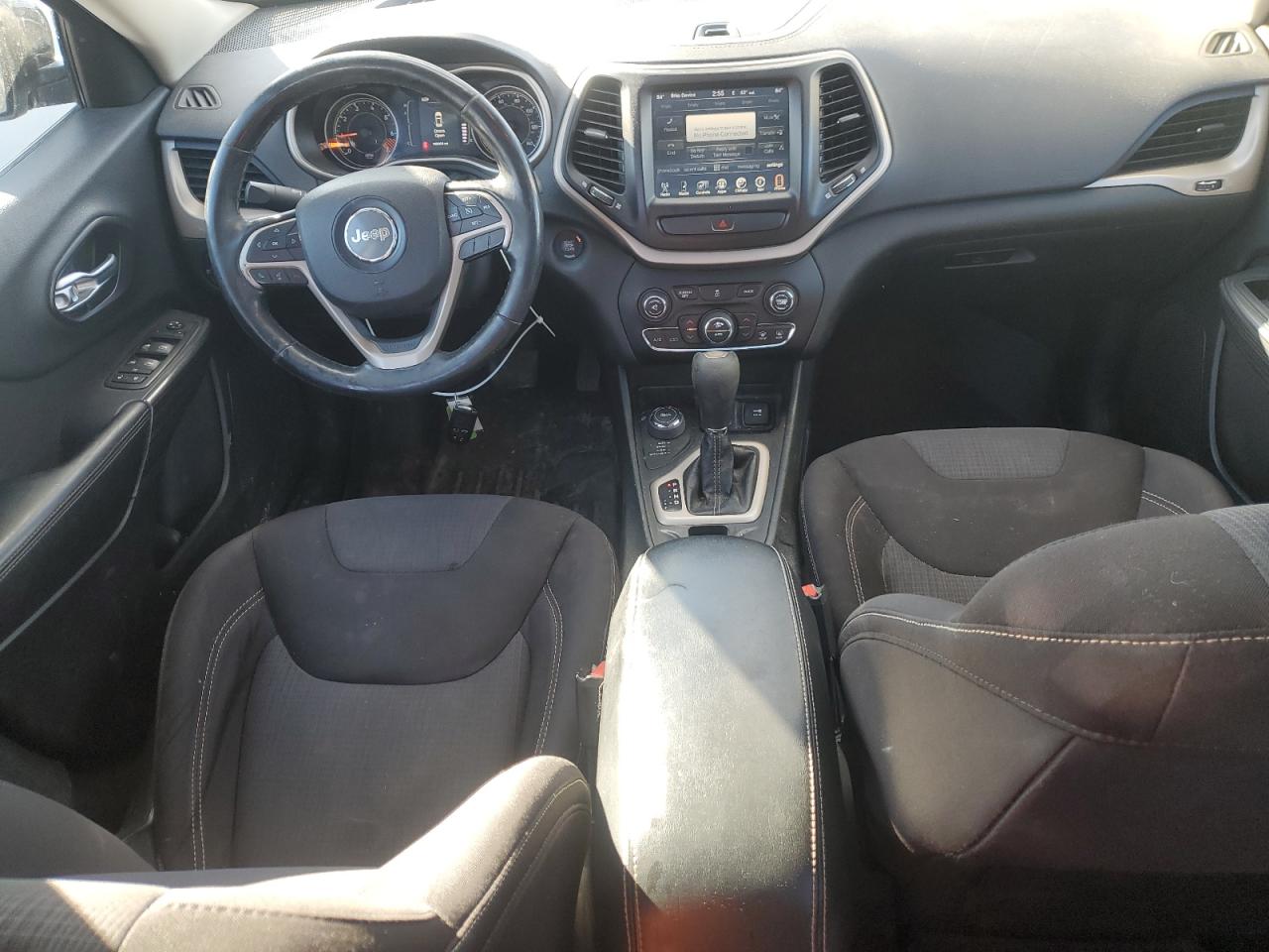 2015 Jeep Grand Cherokee - Image 8