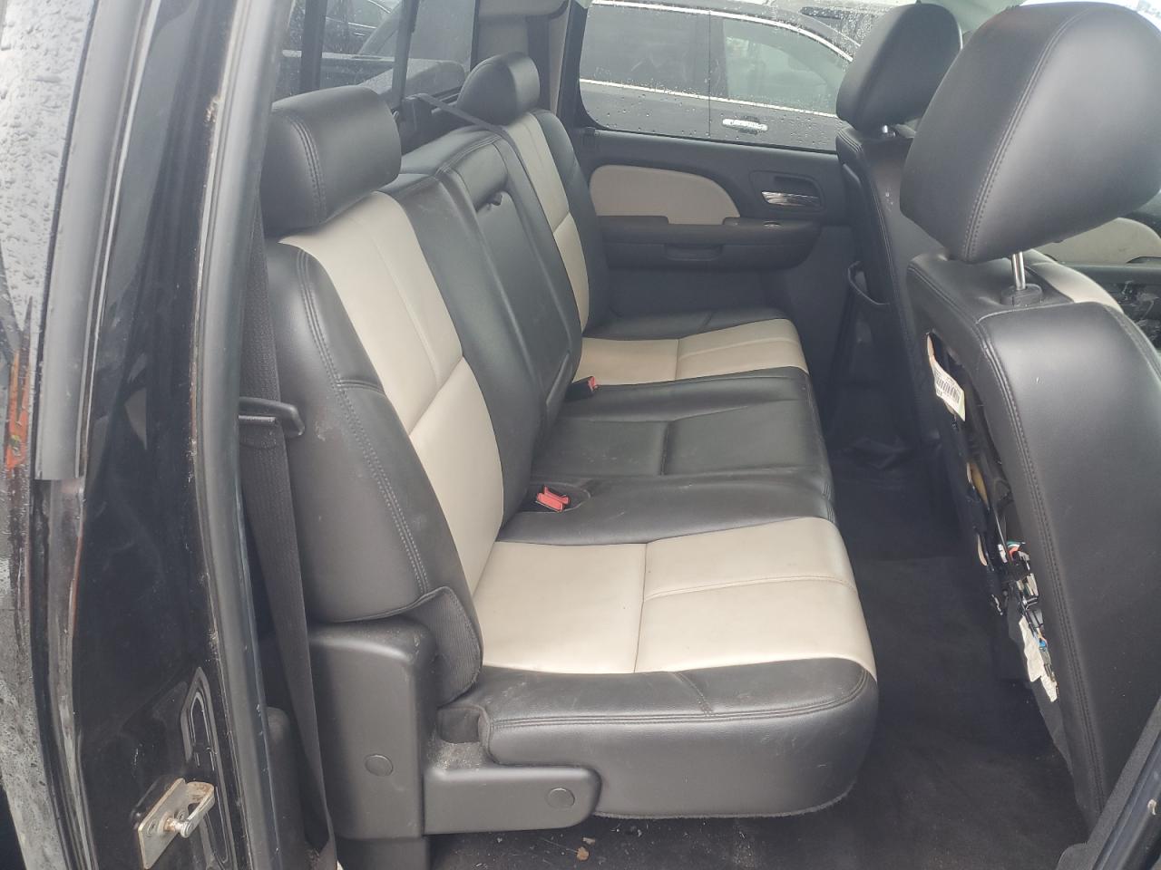 2010 GMC Sierra - Image 10