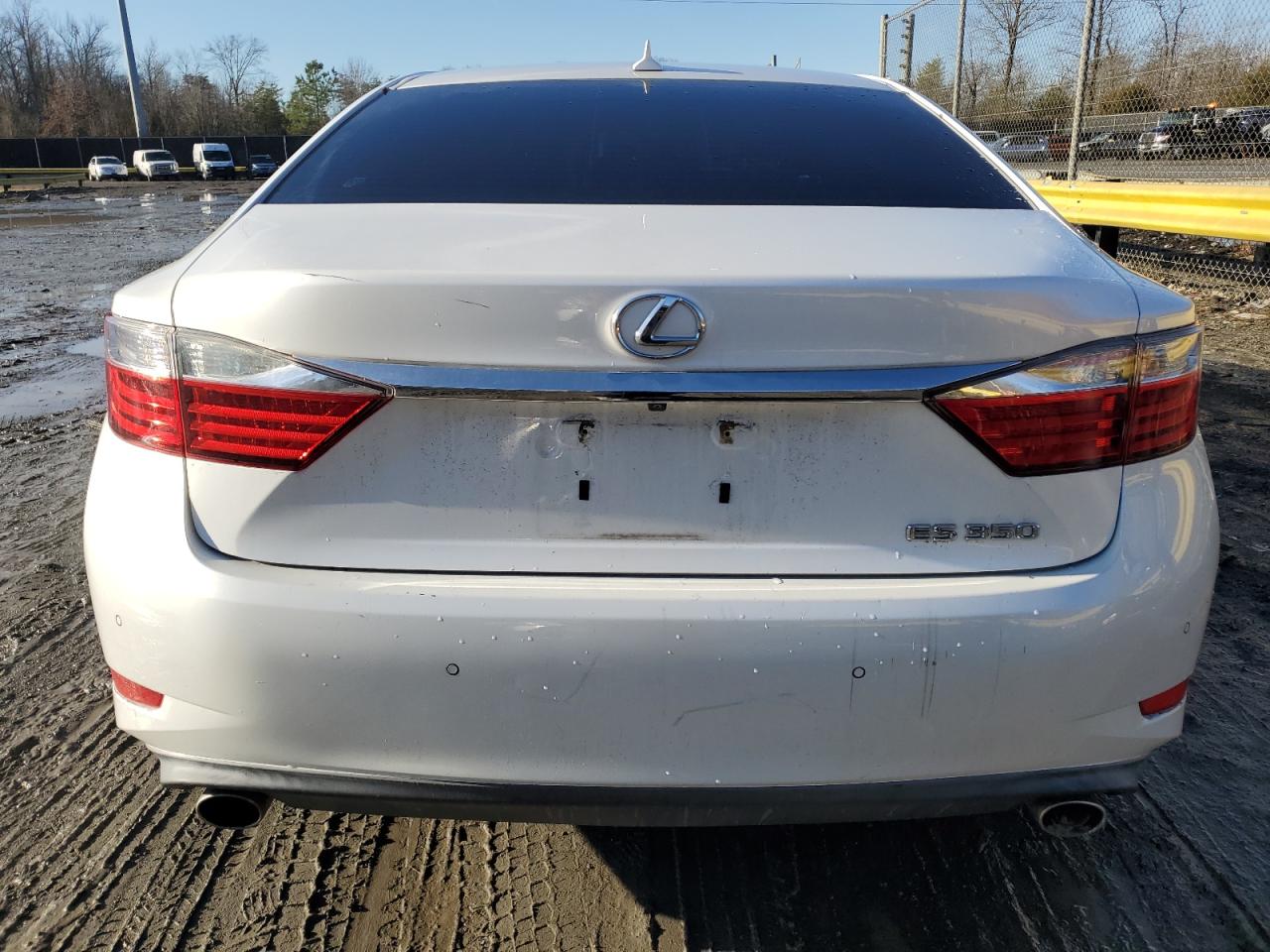 2013 Lexus ES - Image 6
