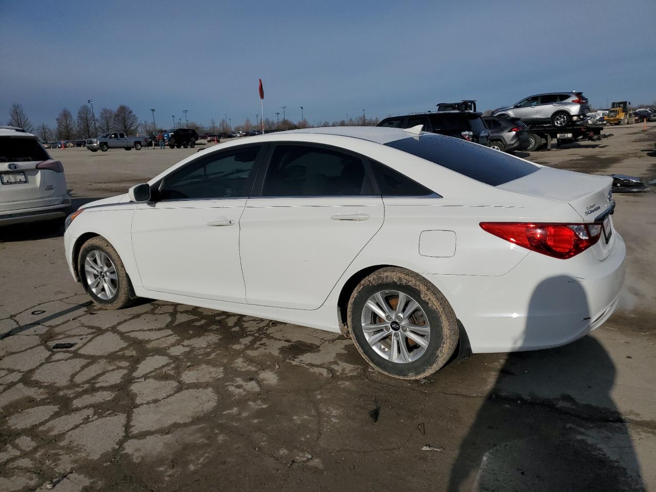 2013 Hyundai Sonata - Image 2