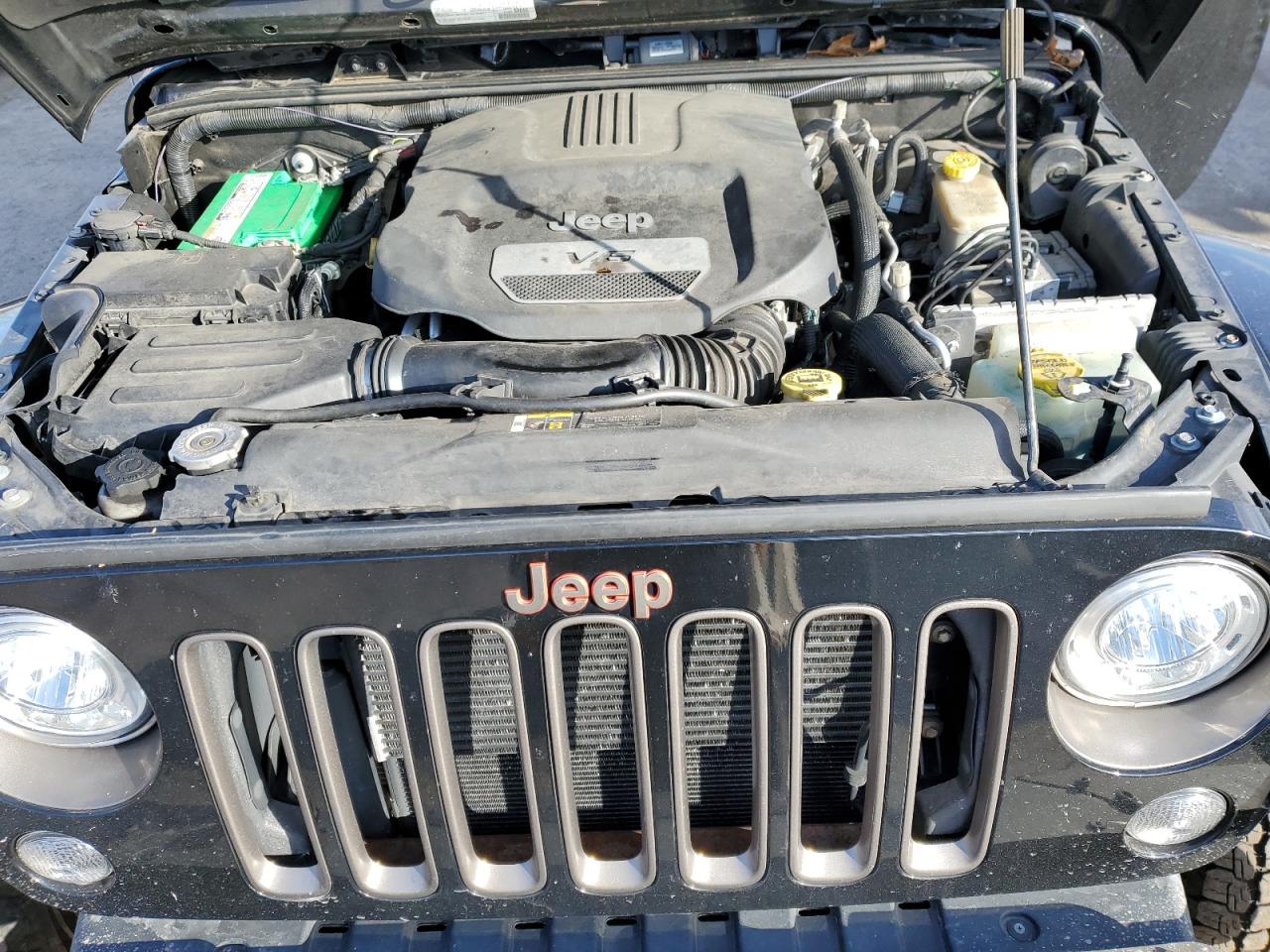 2017 Jeep Wrangler - Image 12