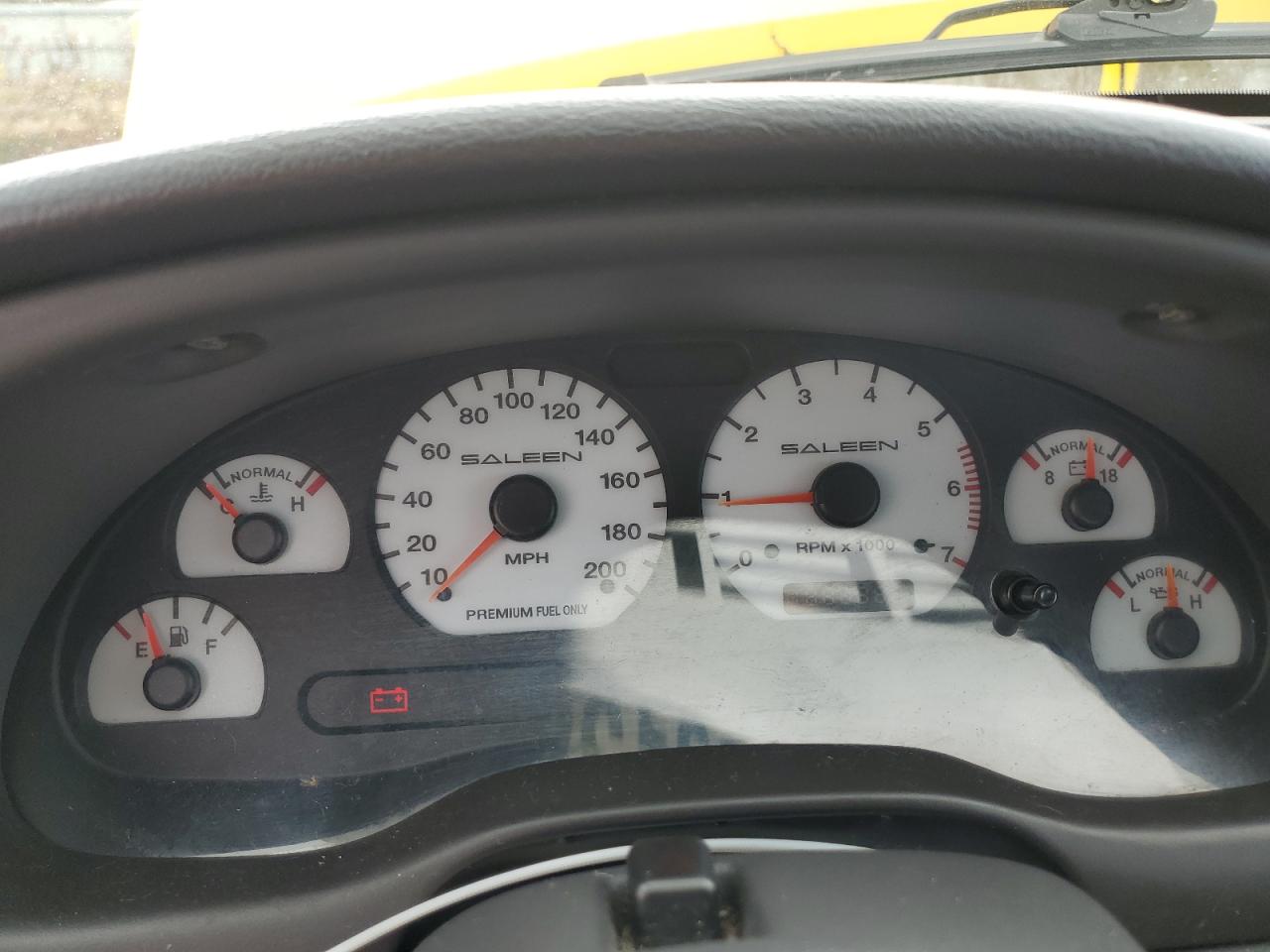 1999 Ford Mustang - Image 9