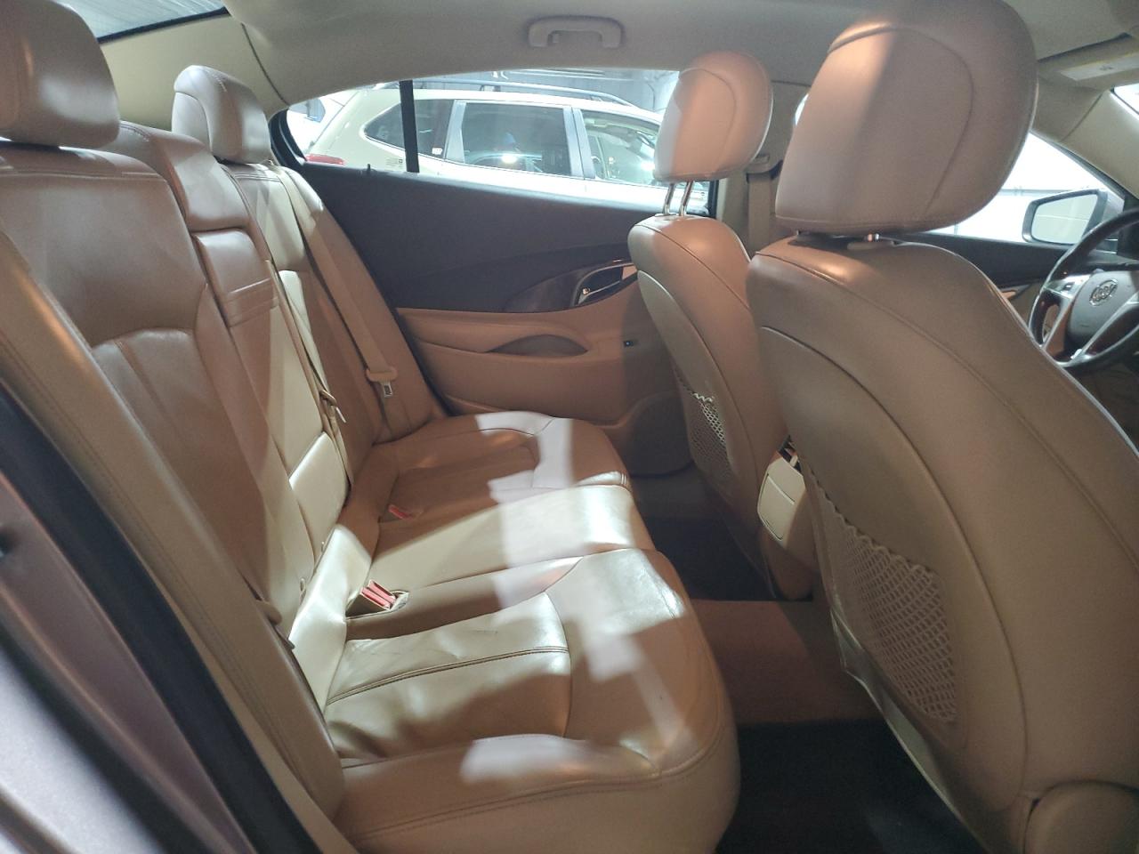 2011 Buick LaCrosse - Image 10