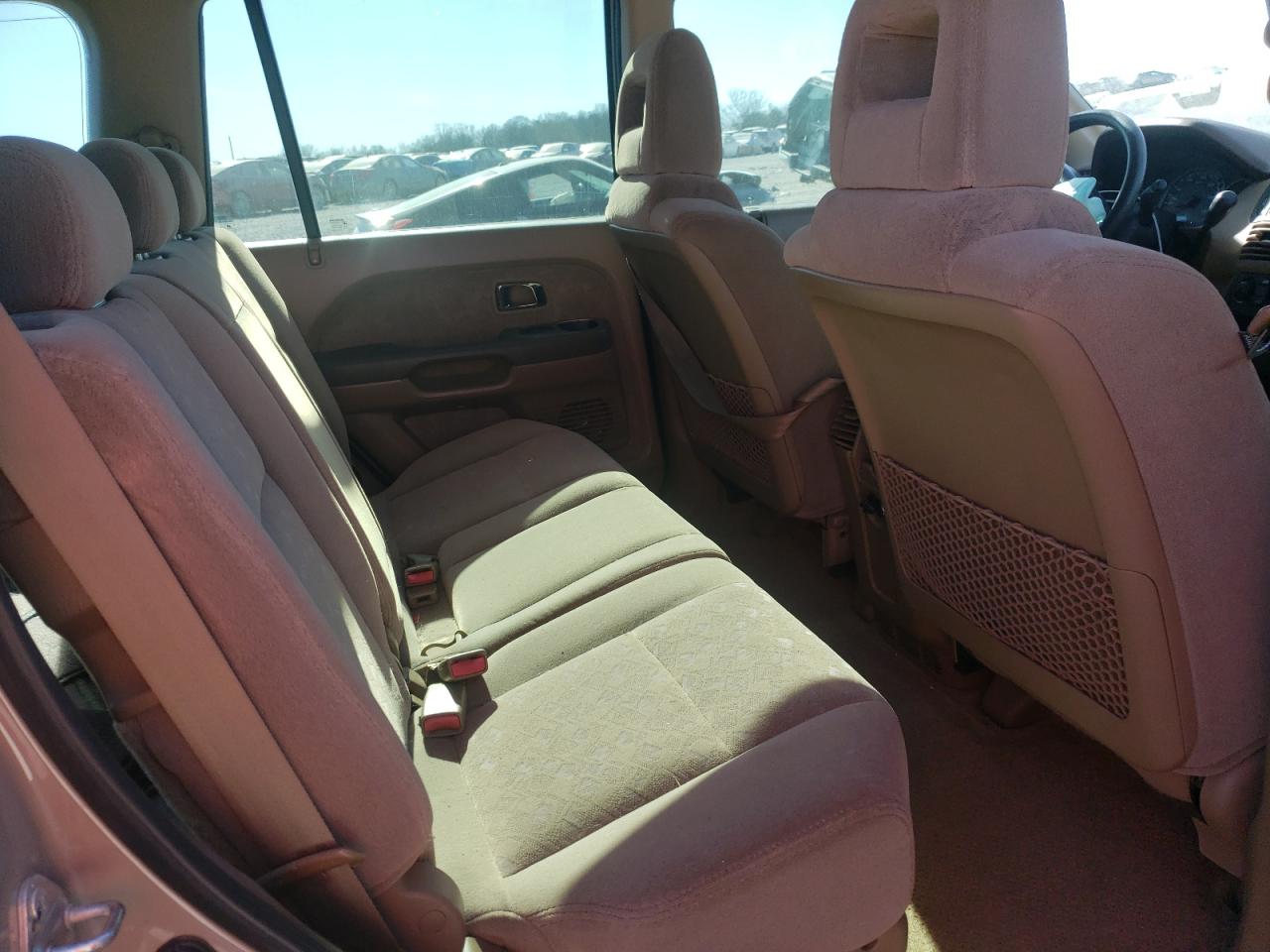 2003 Honda Pilot - Image 12