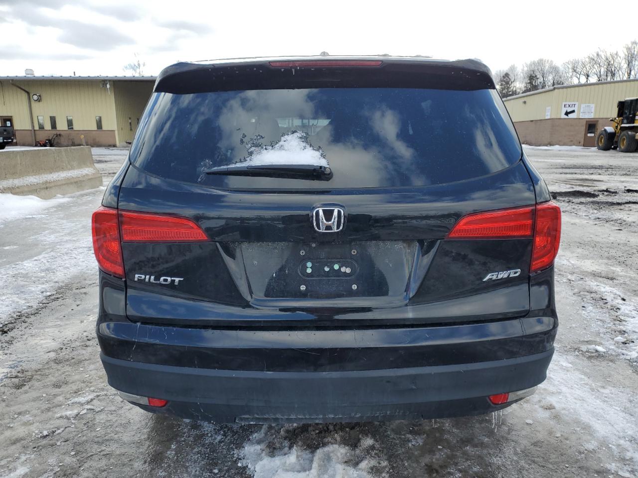 2017 Honda Pilot - Image 6