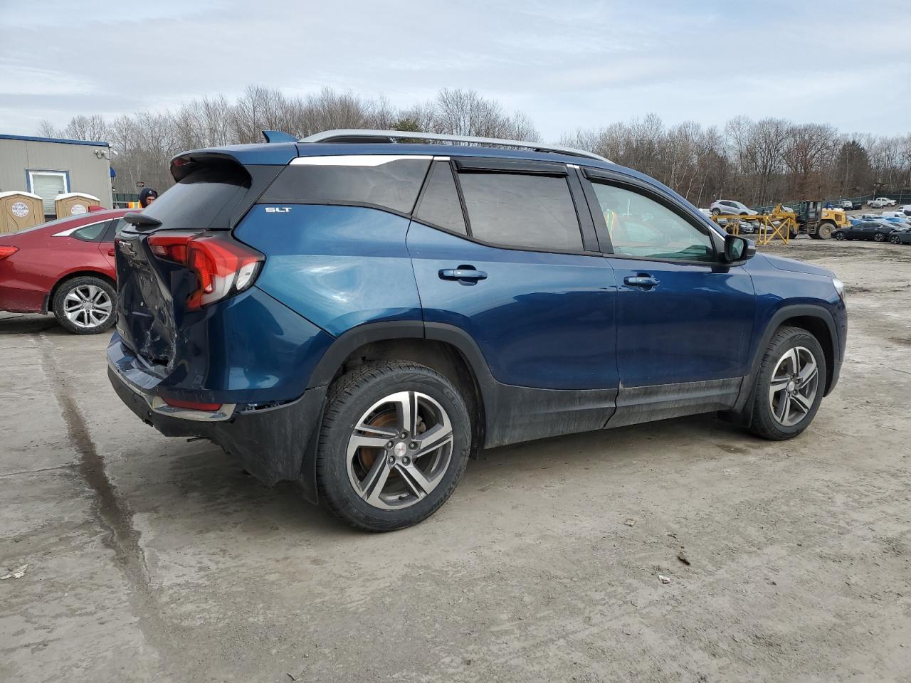 2020 GMC Terrain - Image 3