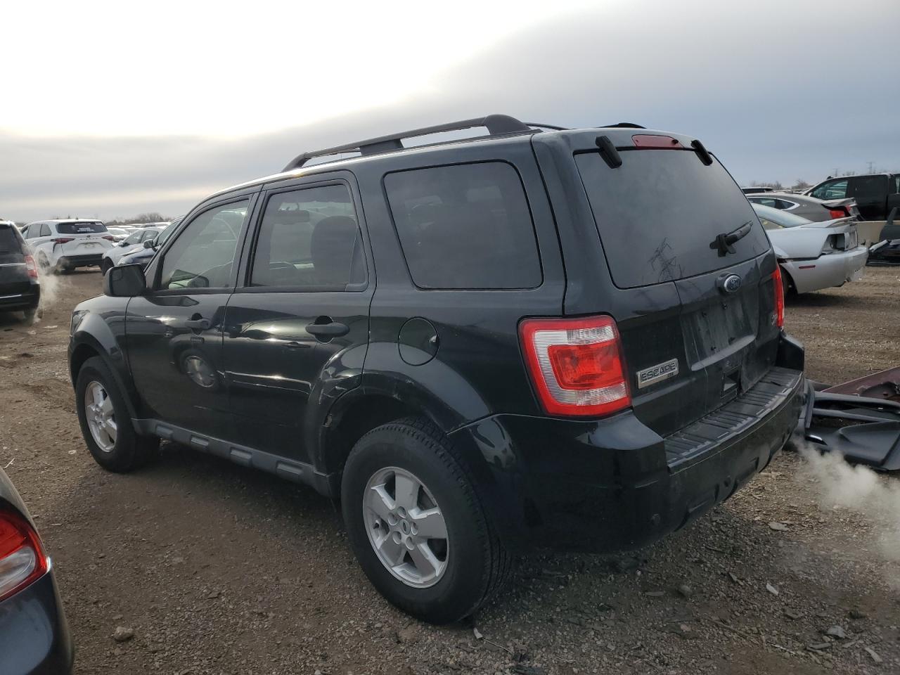 2010 Ford Escape - Image 2
