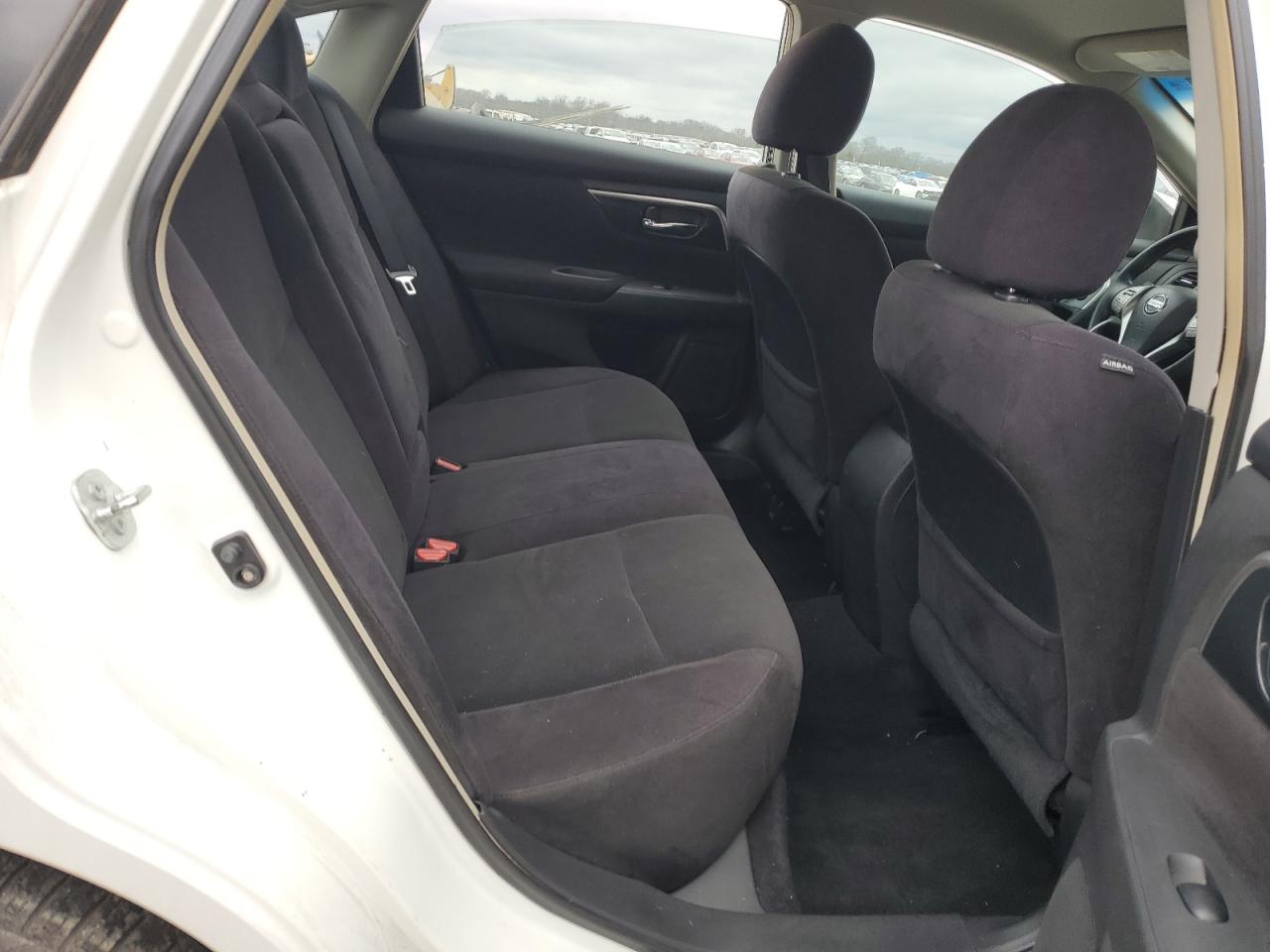 2013 Nissan Altima - Image 10