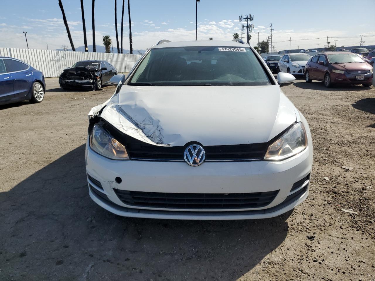2015 Volkswagen Golf - Image 5