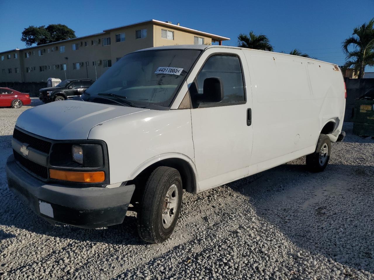 2013 Chevrolet Express - Image 1