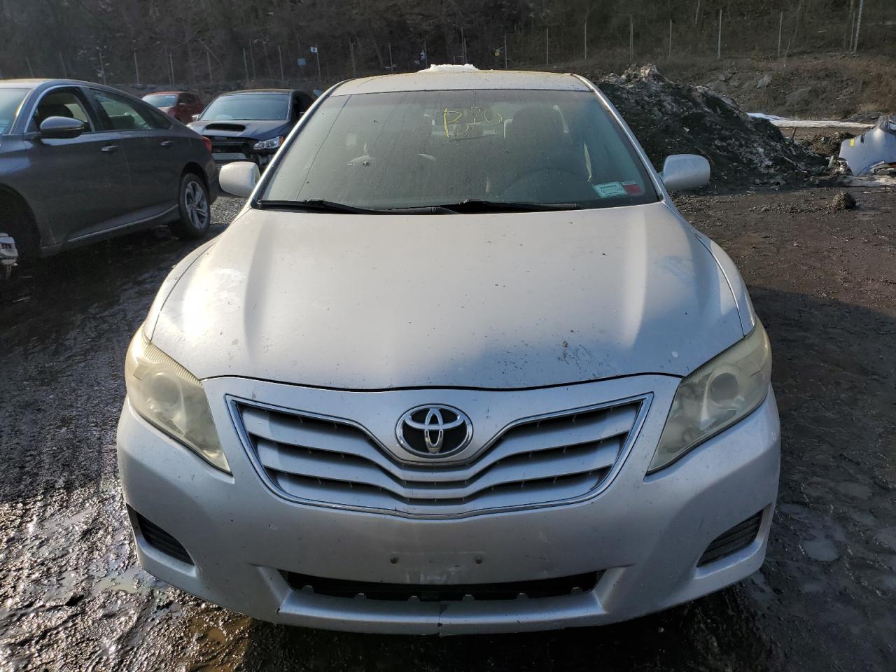 2010 Toyota Camry - Image 5