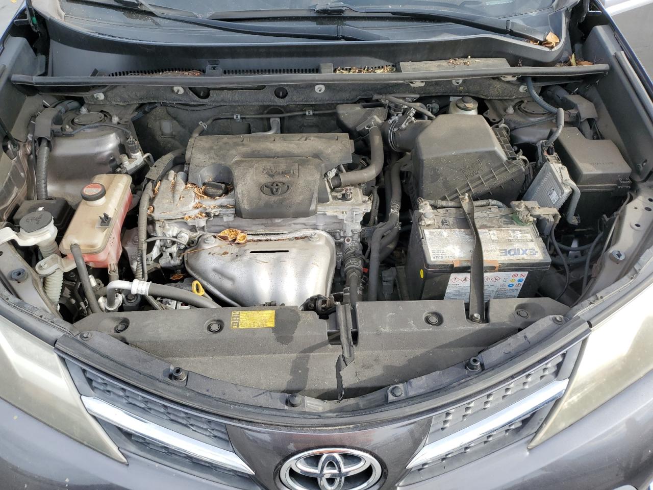 2015 Toyota RAV 4 - Image 12