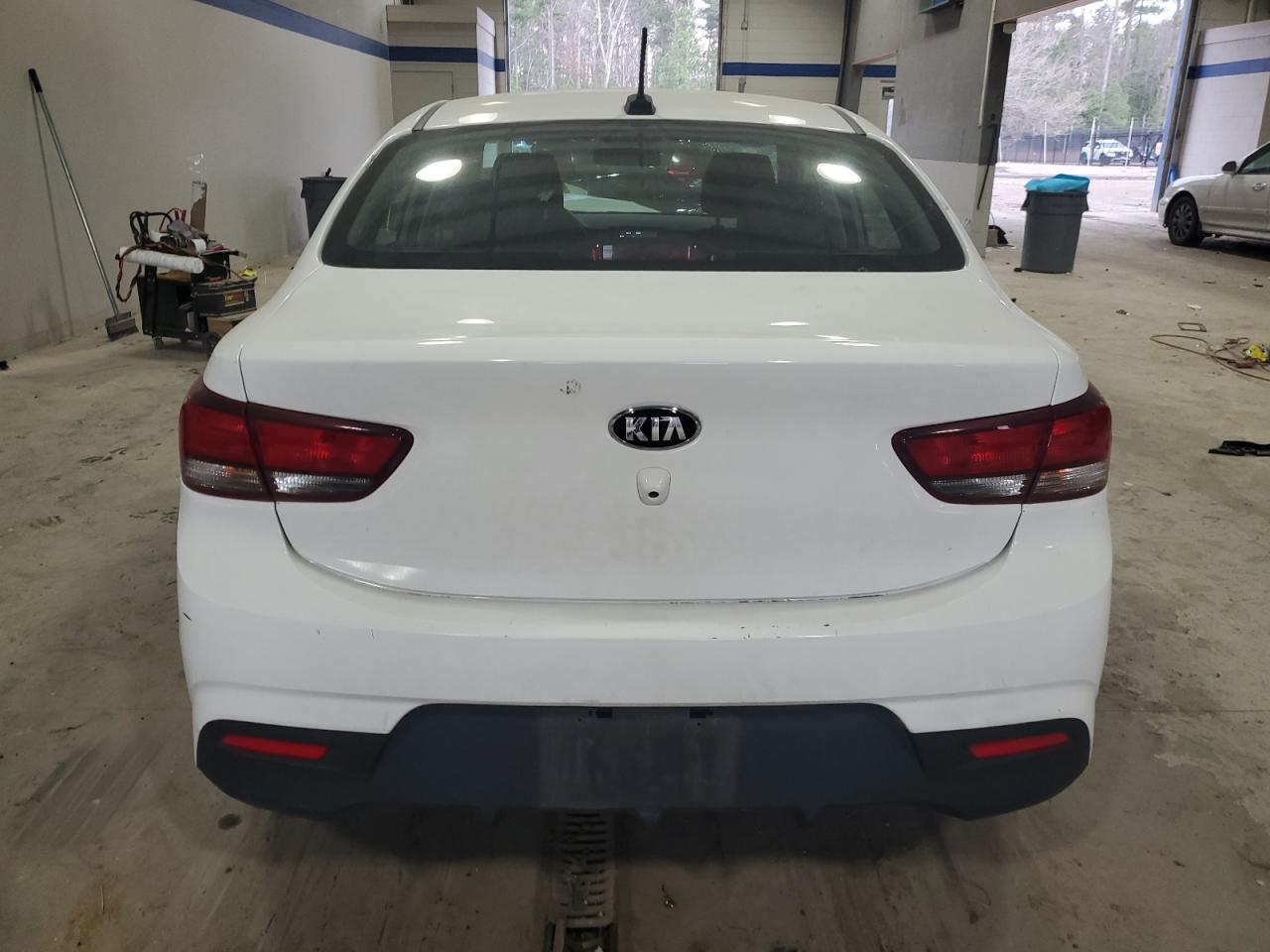 2019 Kia Rio - Image 6