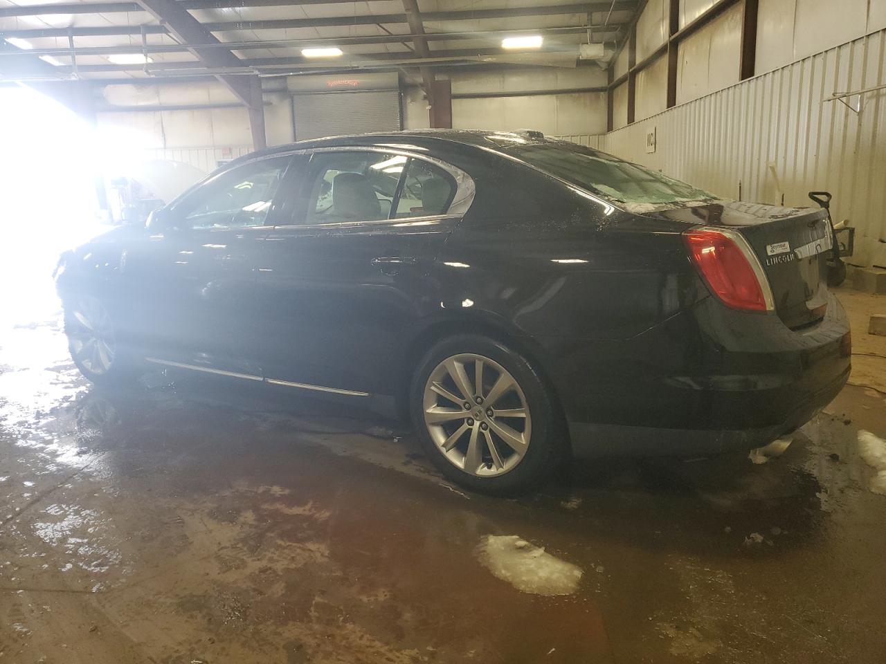 2012 Lincoln MKS - Image 2