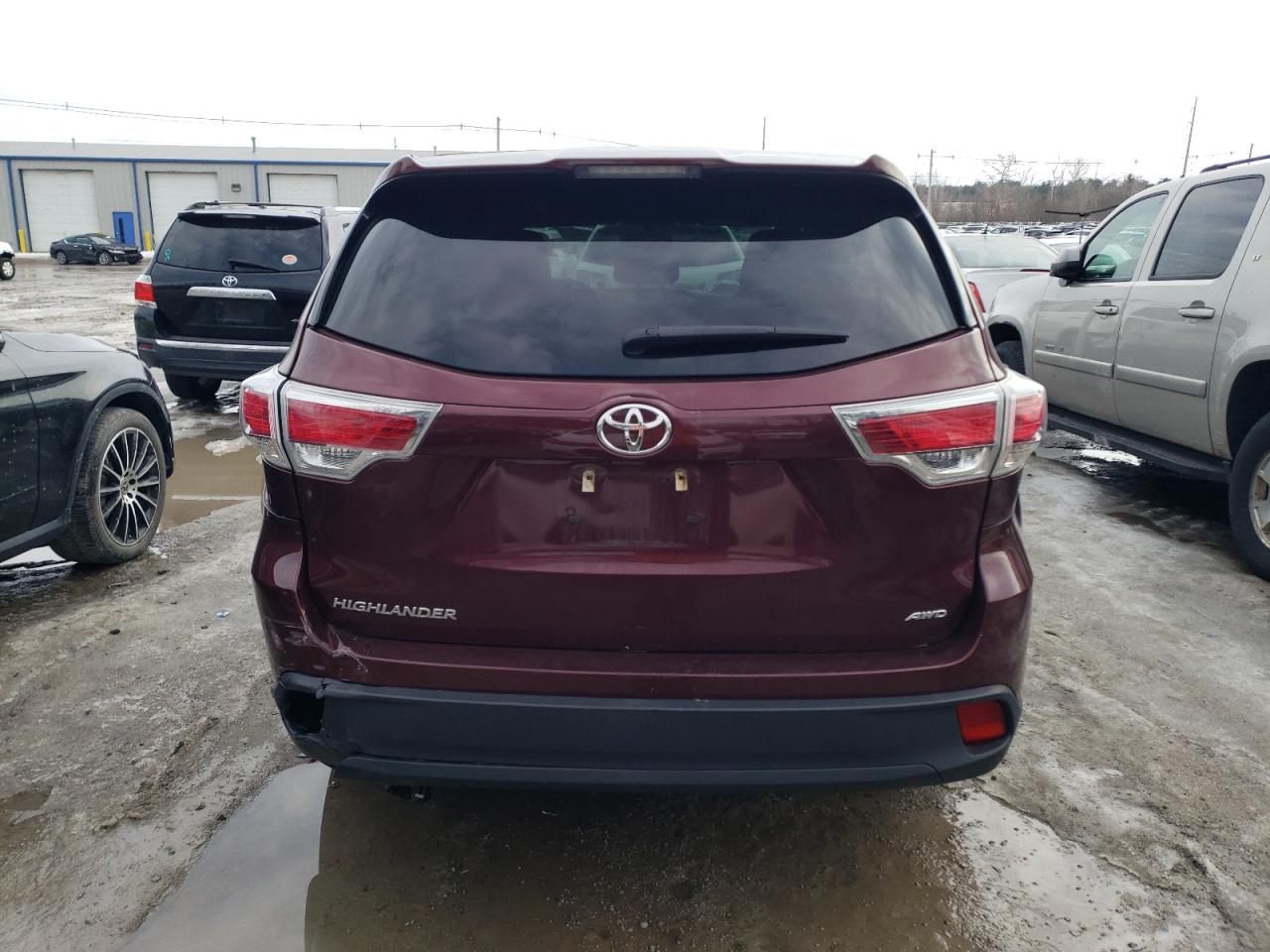 2016 Toyota Highlander - Image 6
